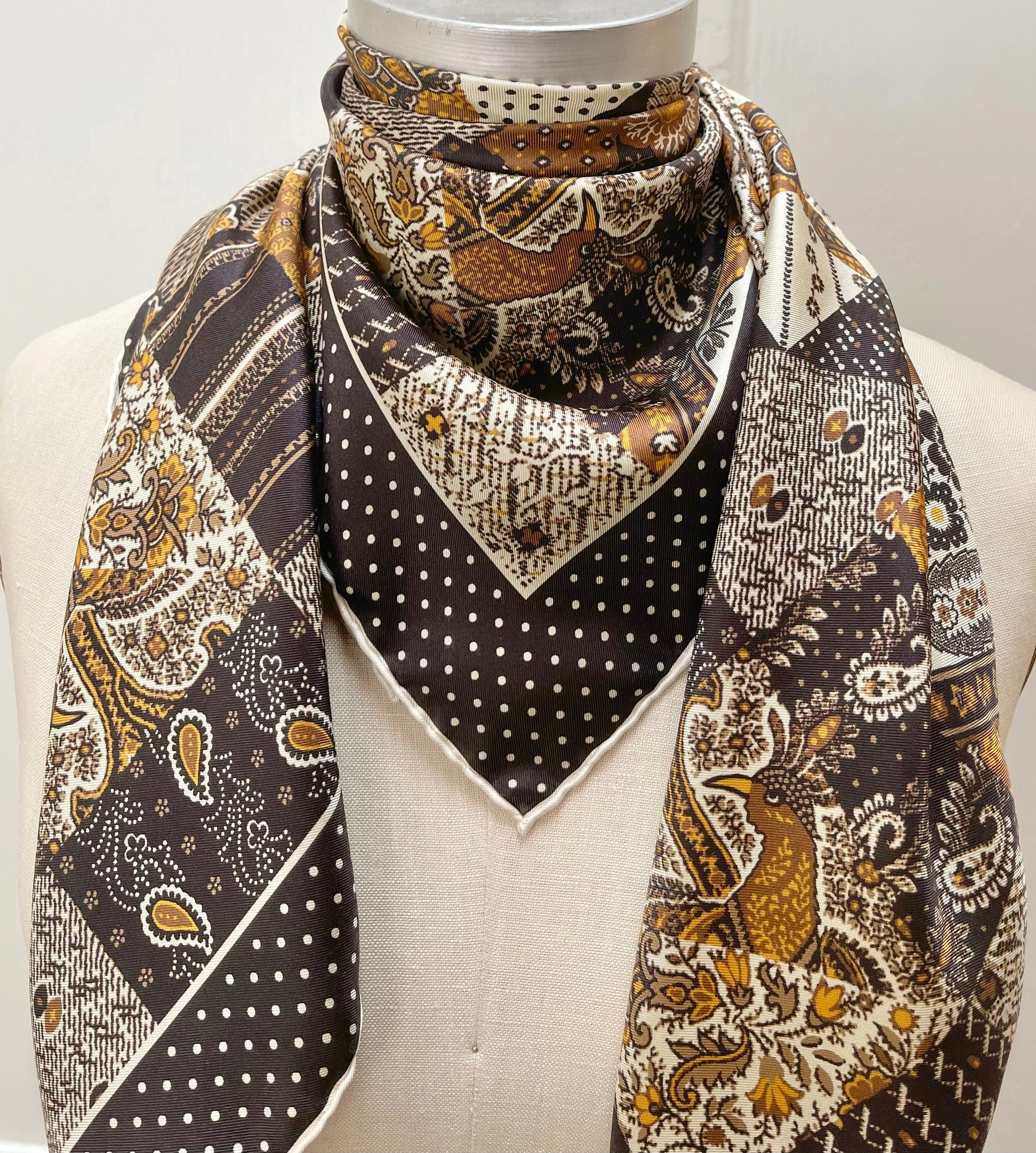 Elwyn New York Dapper Pastiche Scarf